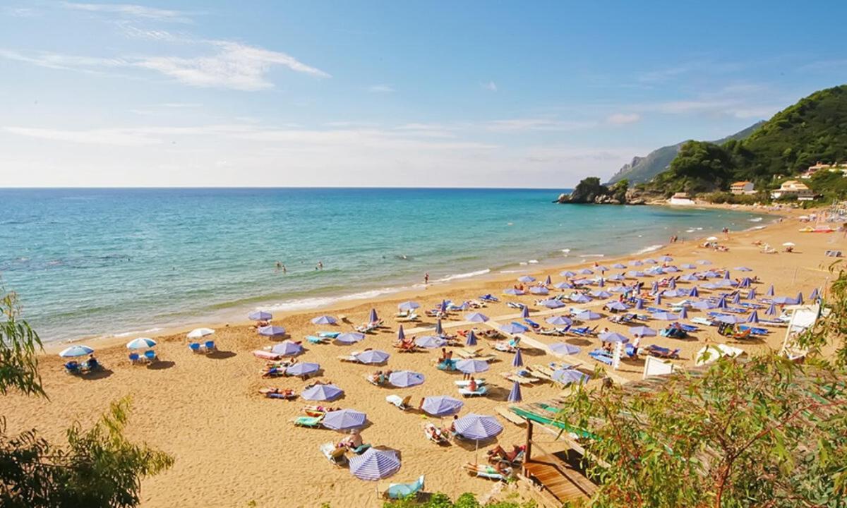 Aurora Apartment Corfu Pelekas Ngoại thất bức ảnh